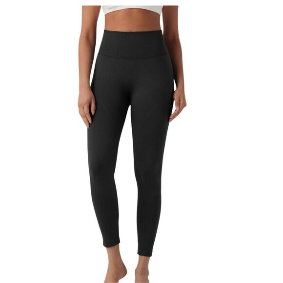 HALARA Classic Black Leggings - Picture 7 of 8